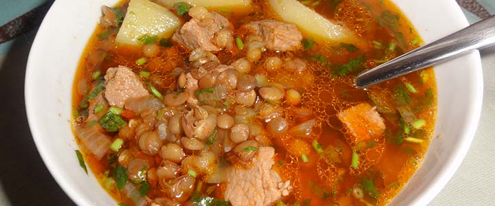 Чечевичный суп классический Чечевичный суп с копченостями
