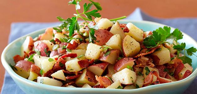 Салат картофельный с чипсами Салат картофельный с грибами