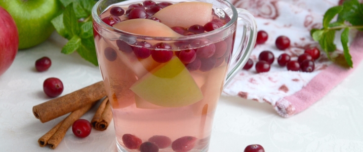 Компот из вишни Компот из вишни и ягод