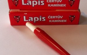 Ляписный карандаш от бородавок (Нитрат серебра) Ляписный карандаш содержит нитрат серебра.