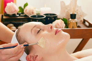 Что советуют косметологи для ухода за кожей лица с помощью сока алоэ Рекомендации, как правильно использовать алоэ для устранения проблем с кожей лица