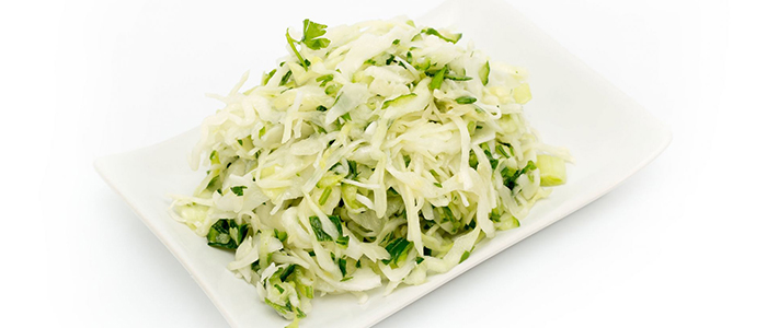 Простой салат из свежей капусты Салат из свежей капусты очень вкусный