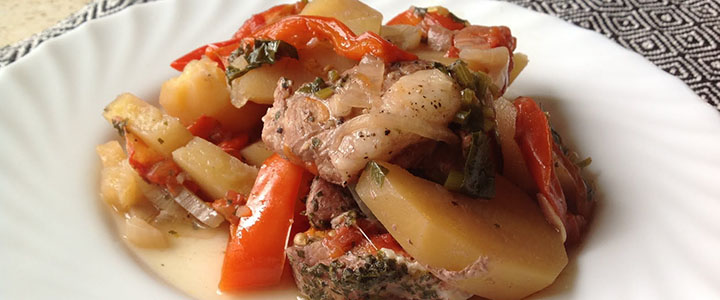 Хашлама из говядины с картошкой Хашлама из говядины с картофелем