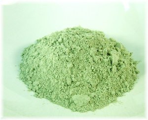 Маски из зеленой глины Маски из зеленой глины для лица